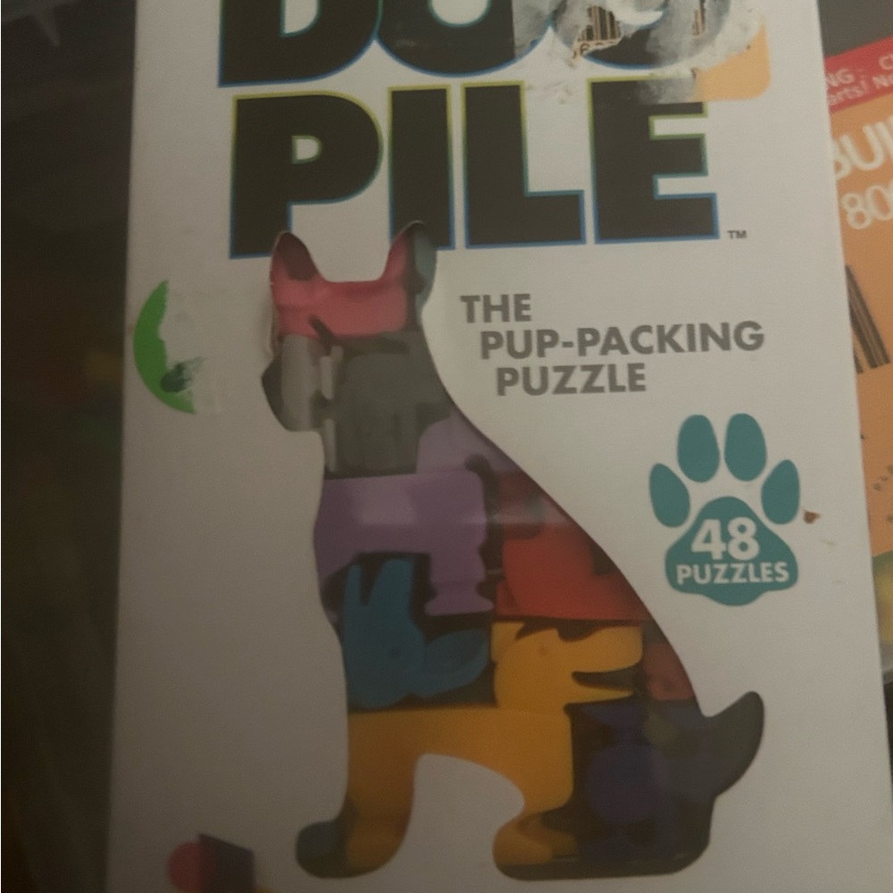 Dog Pile Pup-Packing Puzzle - Multicolor